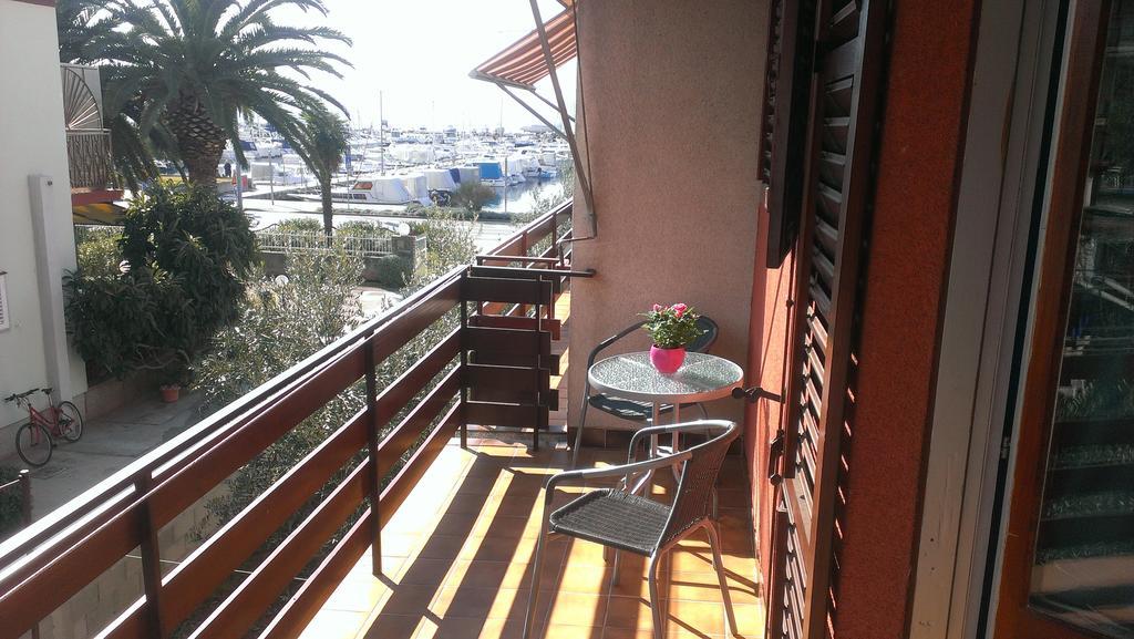 Apartments Onorina 자다르 객실 사진